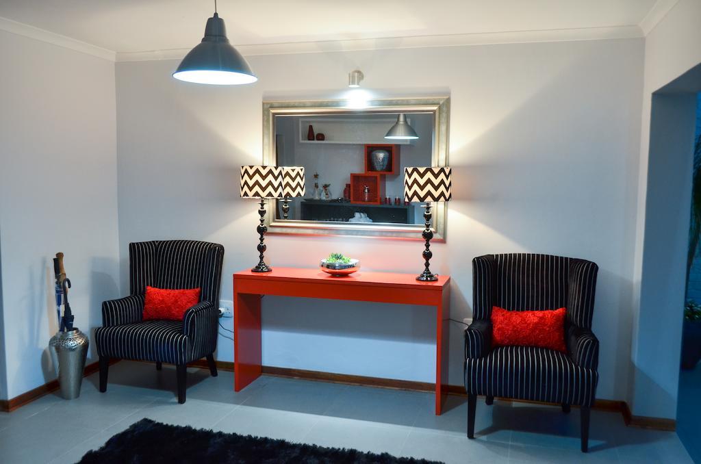Yalla Yalla Boutique Hotel Witbank Exterior foto